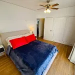 Cozy 1,400Sq Ft 2Br+2Ba Weho Gated Home